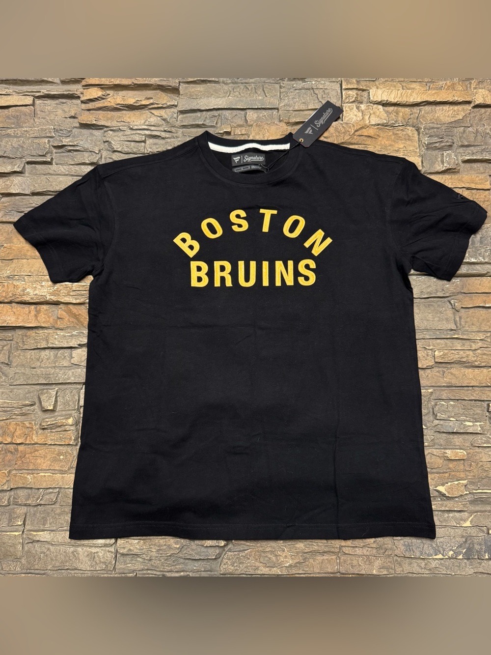 NEW Boston Graphic Shirt Men's Large Black Double sided Puff Print Vintage Retro